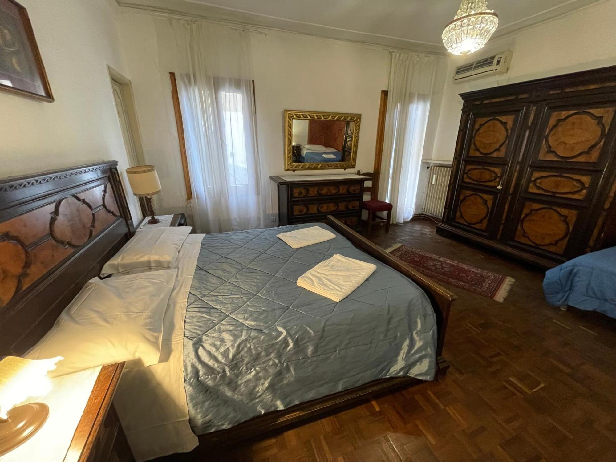 Princess Guest House Canal View Venesia Bagian luar foto